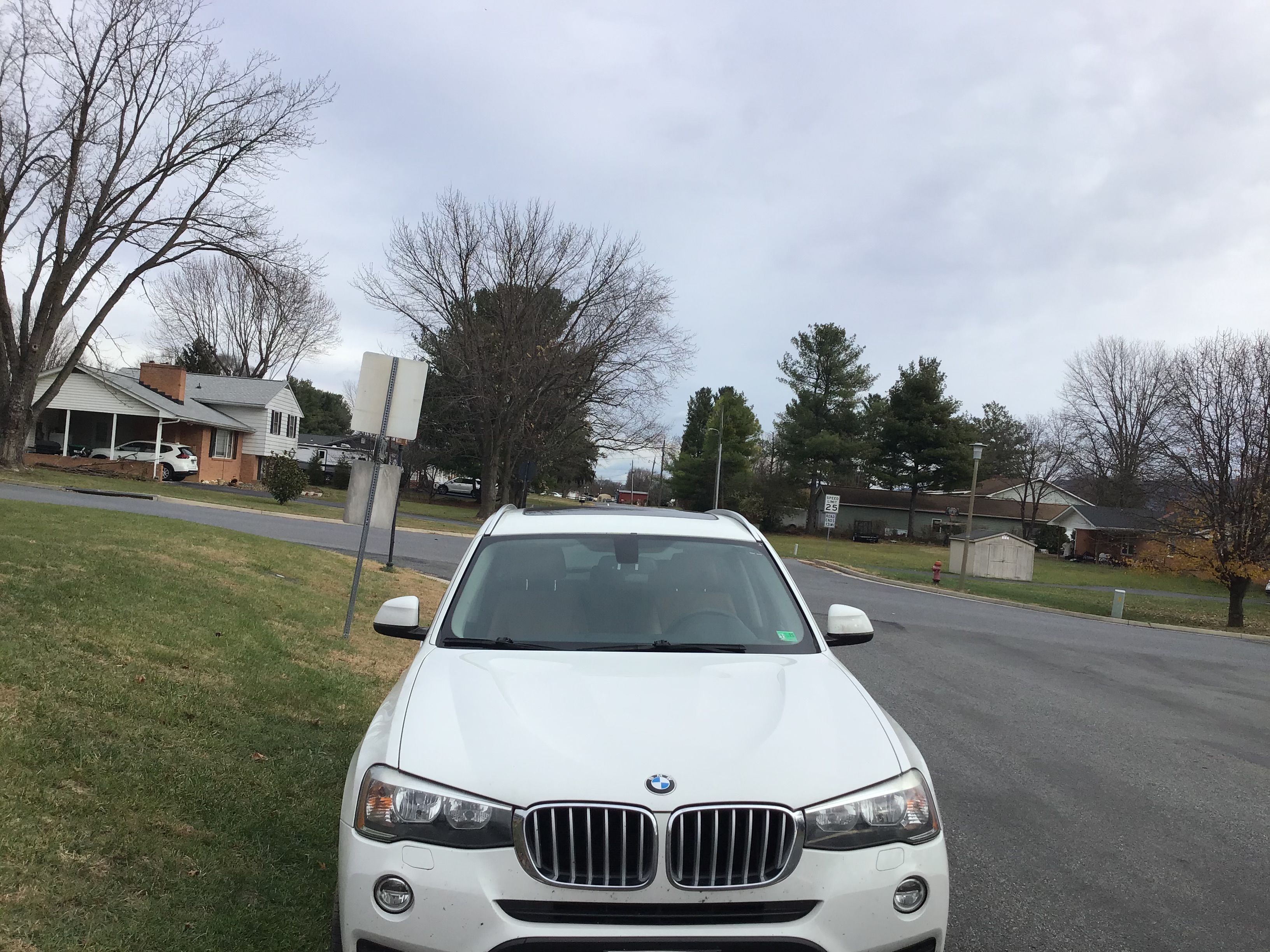 Used 2015 BMW X3 xDrive28d AWD/4WD image 2