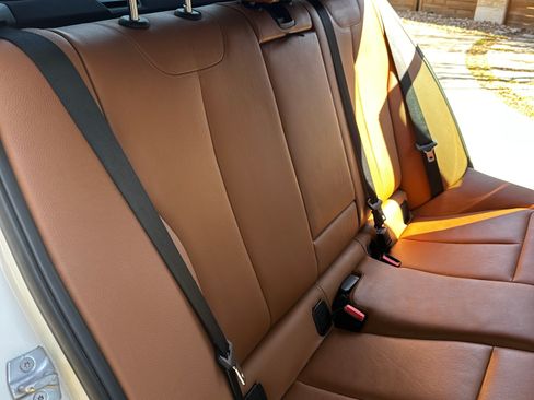 Used 2017 BMW 340i Sedan image 25