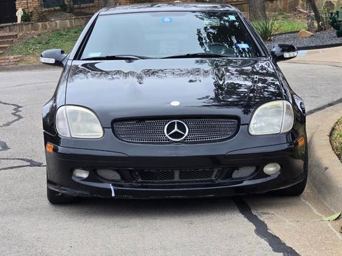 Used 2001 Mercedes-Benz SLK 320 image 4