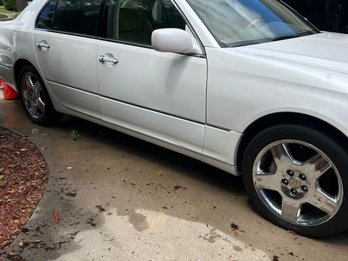 Used 2004 Lexus LS 430 image 5