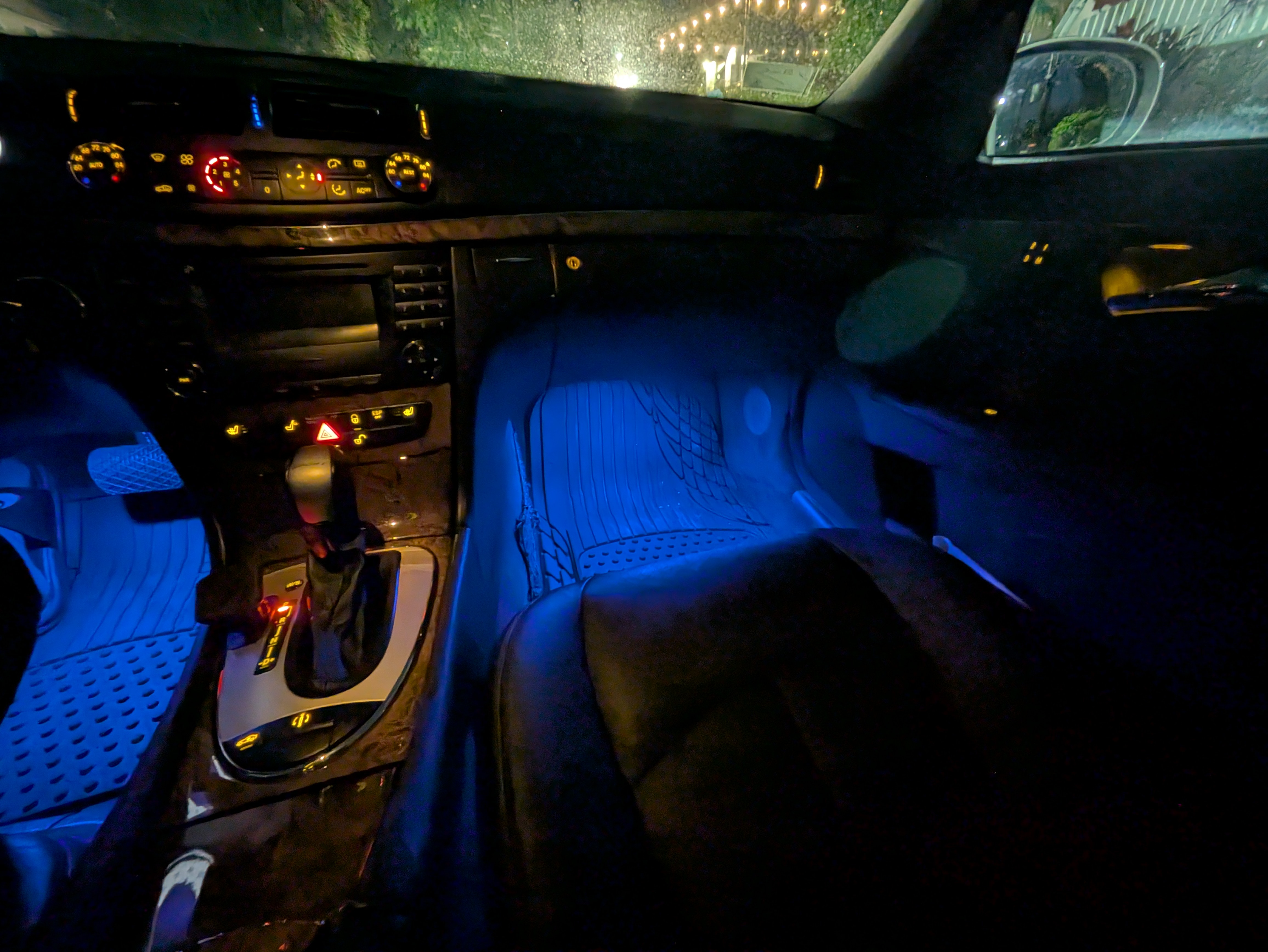 Used 2003 Mercedes-Benz E 320 Sedan image 19