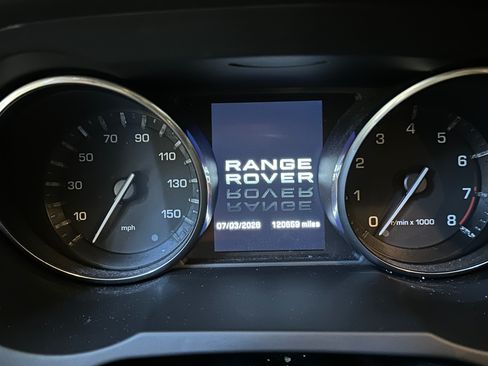 Used 2013 Land Rover Range Rover Evoque Pure Premium AWD/4WD image 12