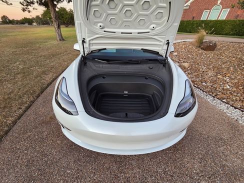 Used 2023 Tesla Model 3 Long Range image 28