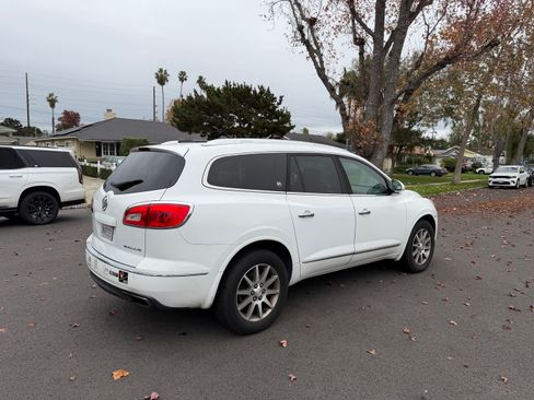 Used 2016 Buick Enclave Leather image 10