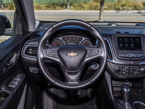 Used 2019 Chevrolet Equinox LT image 20