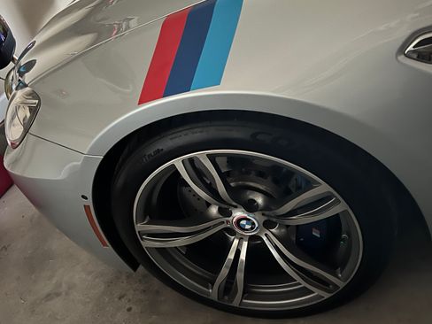 Used 2012 BMW M6 Convertible image 9