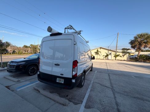 Used 2019 Ford Transit 150 130 Medium Roof image 15