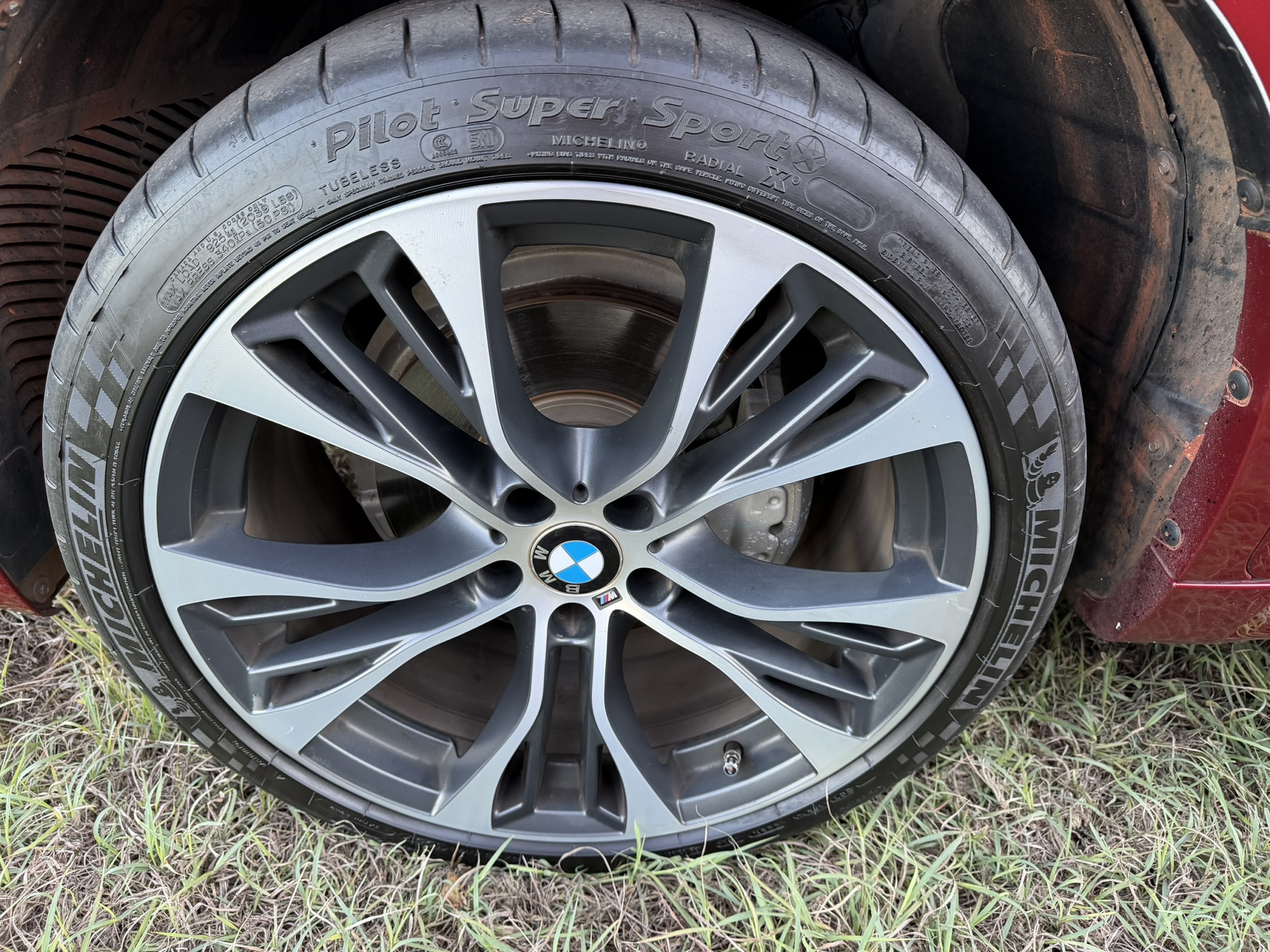 Used 2018 BMW X6 xDrive35i AWD/4WD image 4