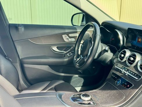 Used 2020 Mercedes-Benz C 300 4MATIC Sedan image 8