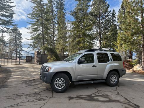 Used 2006 Nissan Xterra S w/ (U01) Utility Pkg image 2
