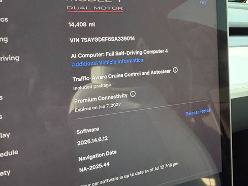 Used 2025 Tesla Model Y Performance AWD/4WD image 14