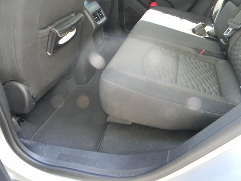 Used 2019 Chevrolet Equinox LT FWD image 13