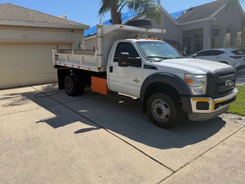Used 2011 Ford F550 2WD Regular Cab Super Duty image 4