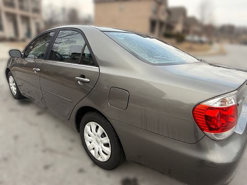 Used 2006 Toyota Camry LE image 20
