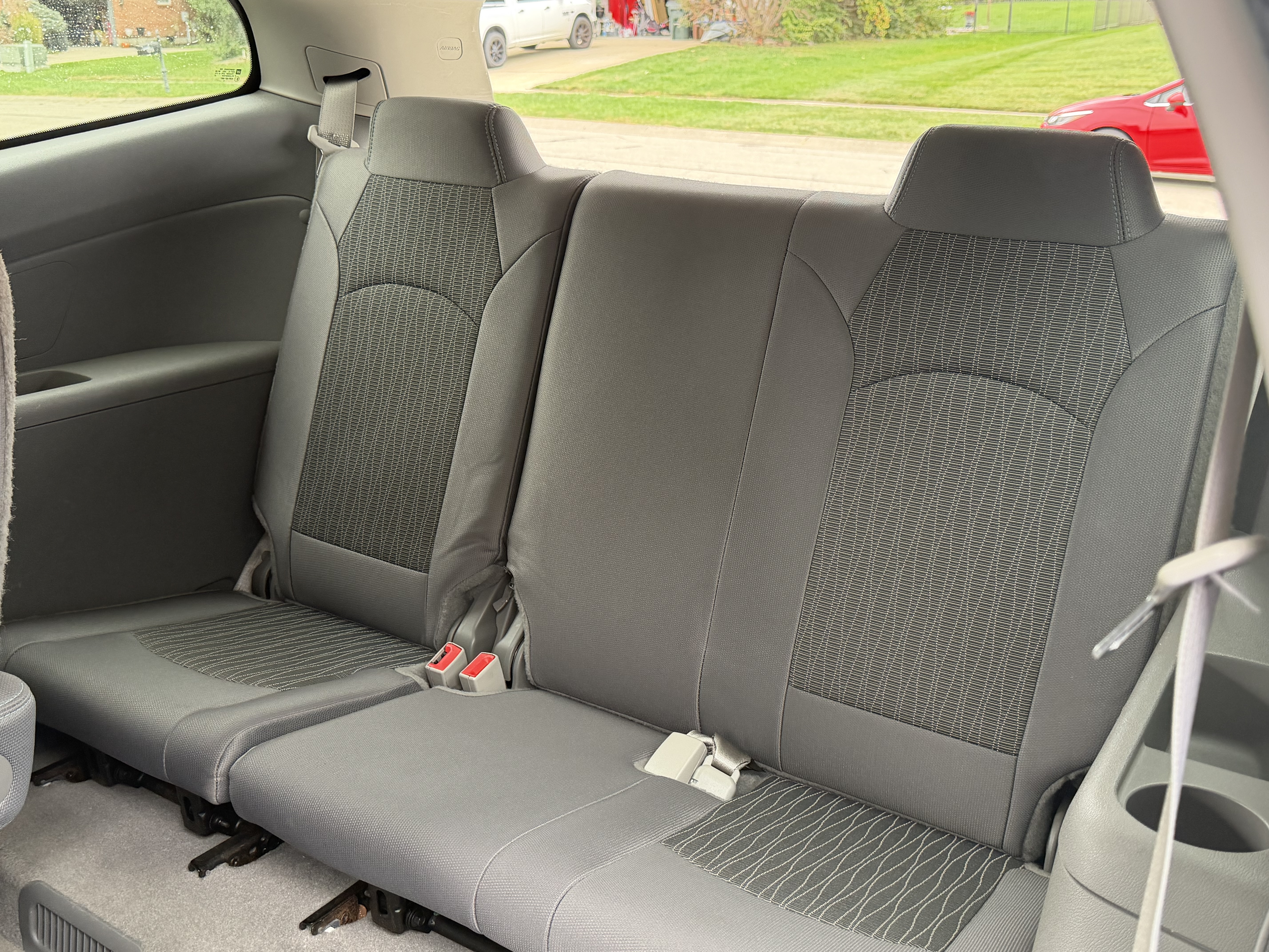 Used 2015 Chevrolet Traverse LT w/ Style and Technology Package FWD image 11
