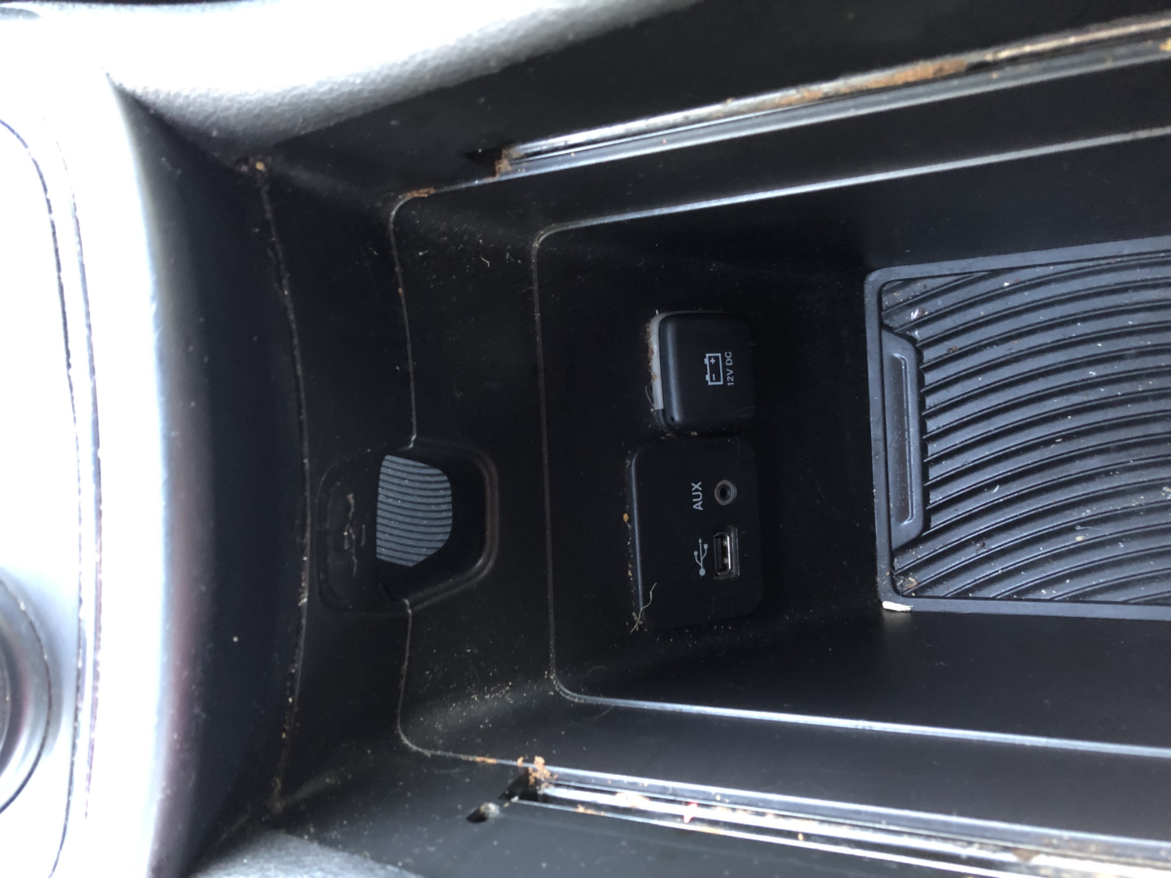 Used 2015 Chrysler 200 S FWD image 12