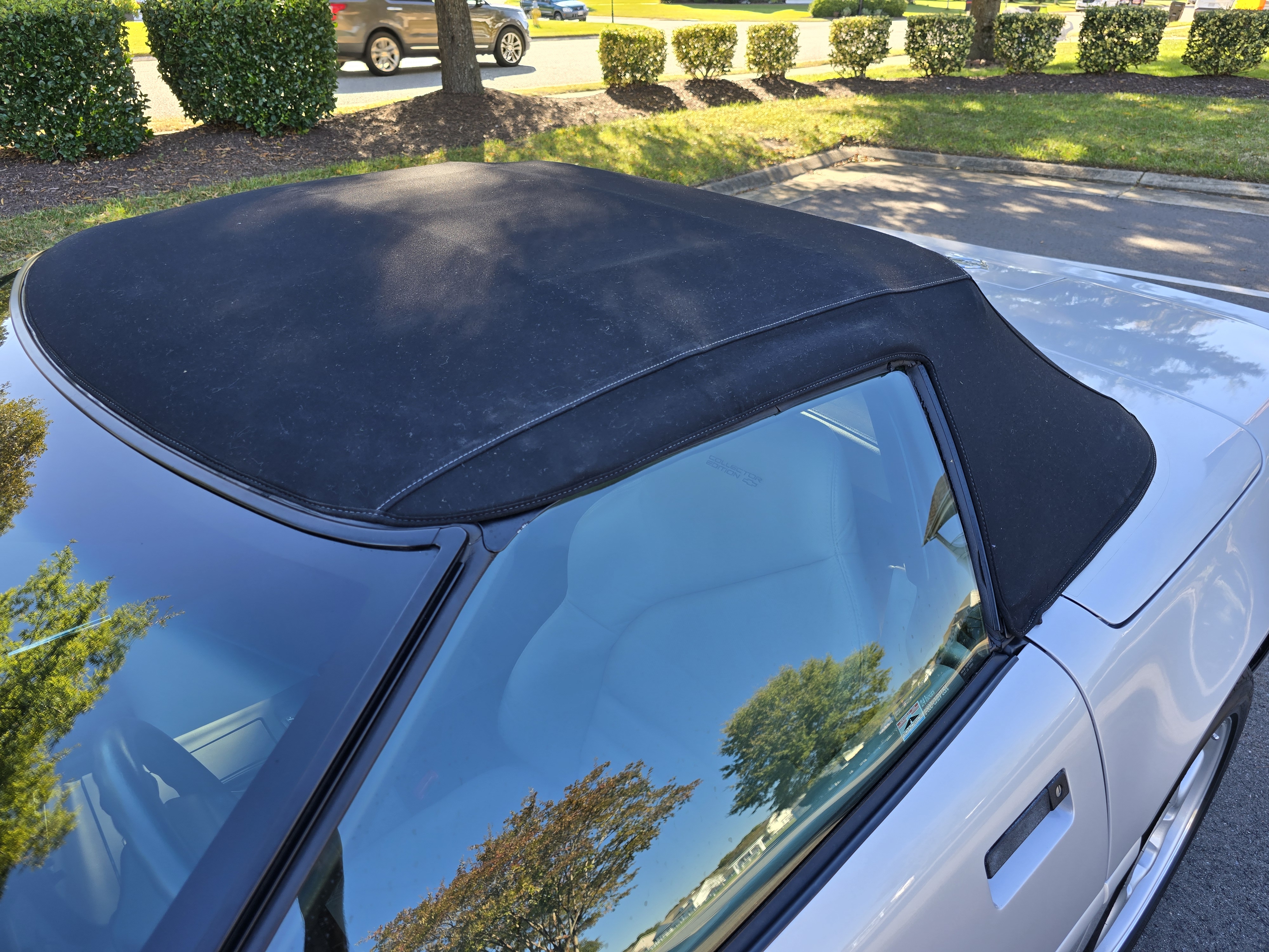 Used 1996 Chevrolet Corvette Convertible RWD image 11
