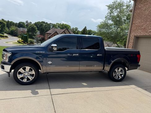 Used 2019 Ford F150 King Ranch w/ Equipment Group 601A Luxury AWD/4WD image 5