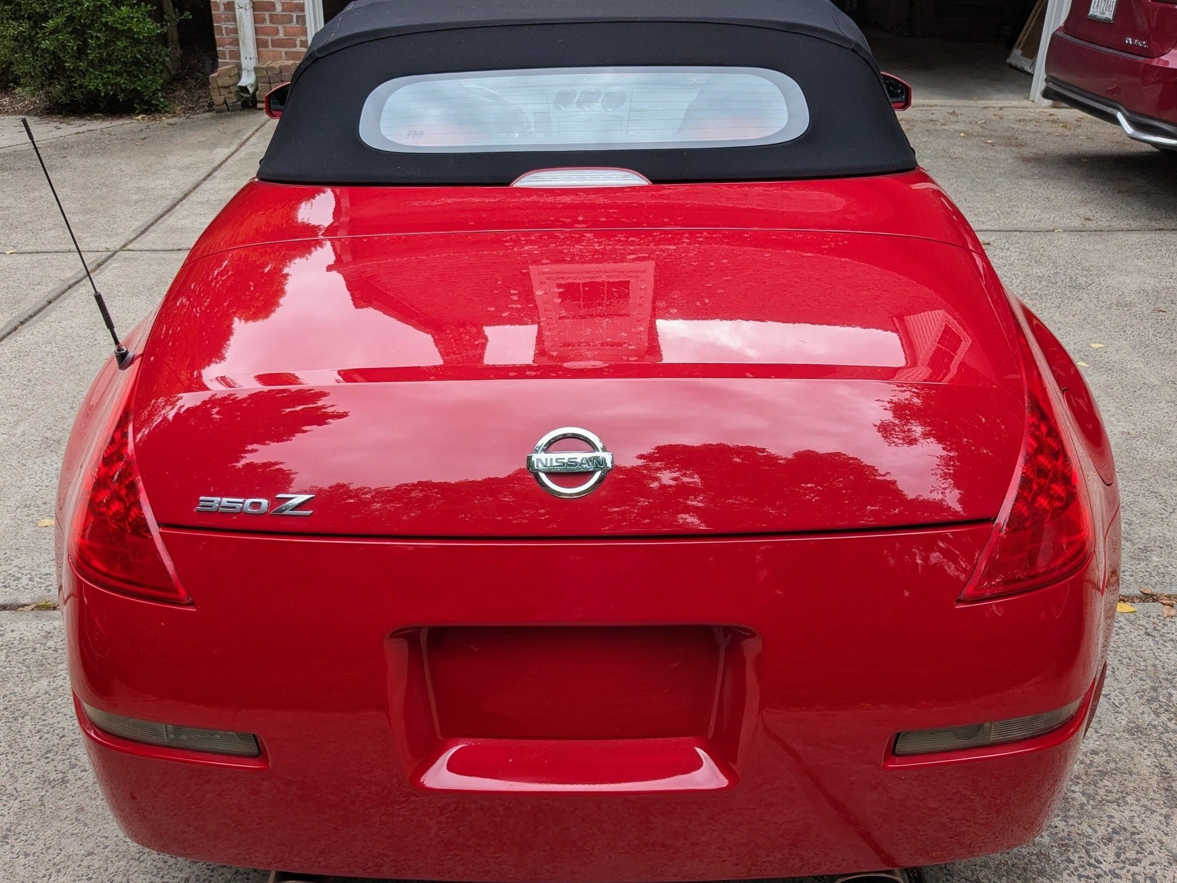 Used 2007 Nissan 350Z Touring RWD image 8