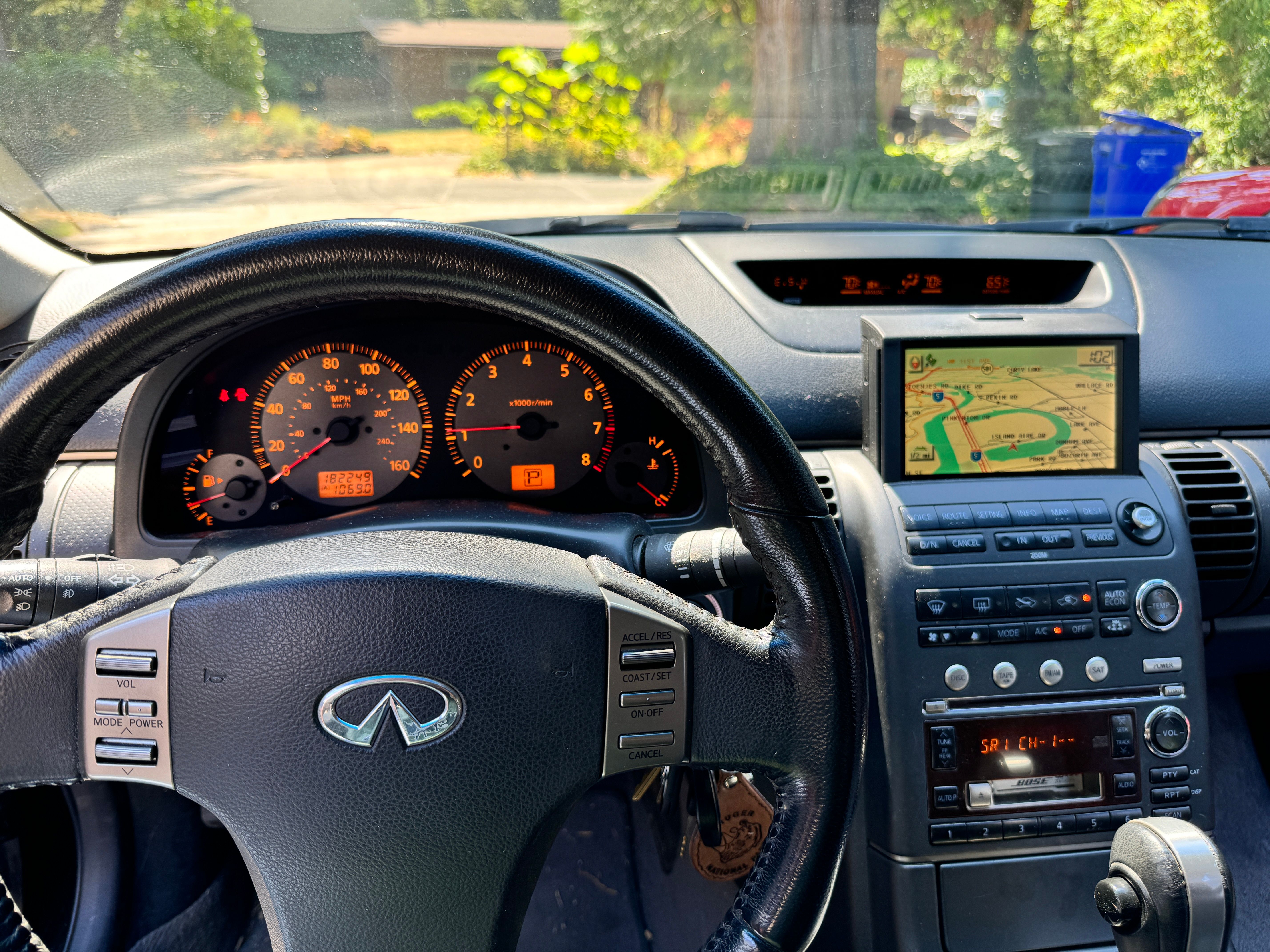 Used 2003 INFINITI G35 Coupe w/ Premium Pkg RWD image 18