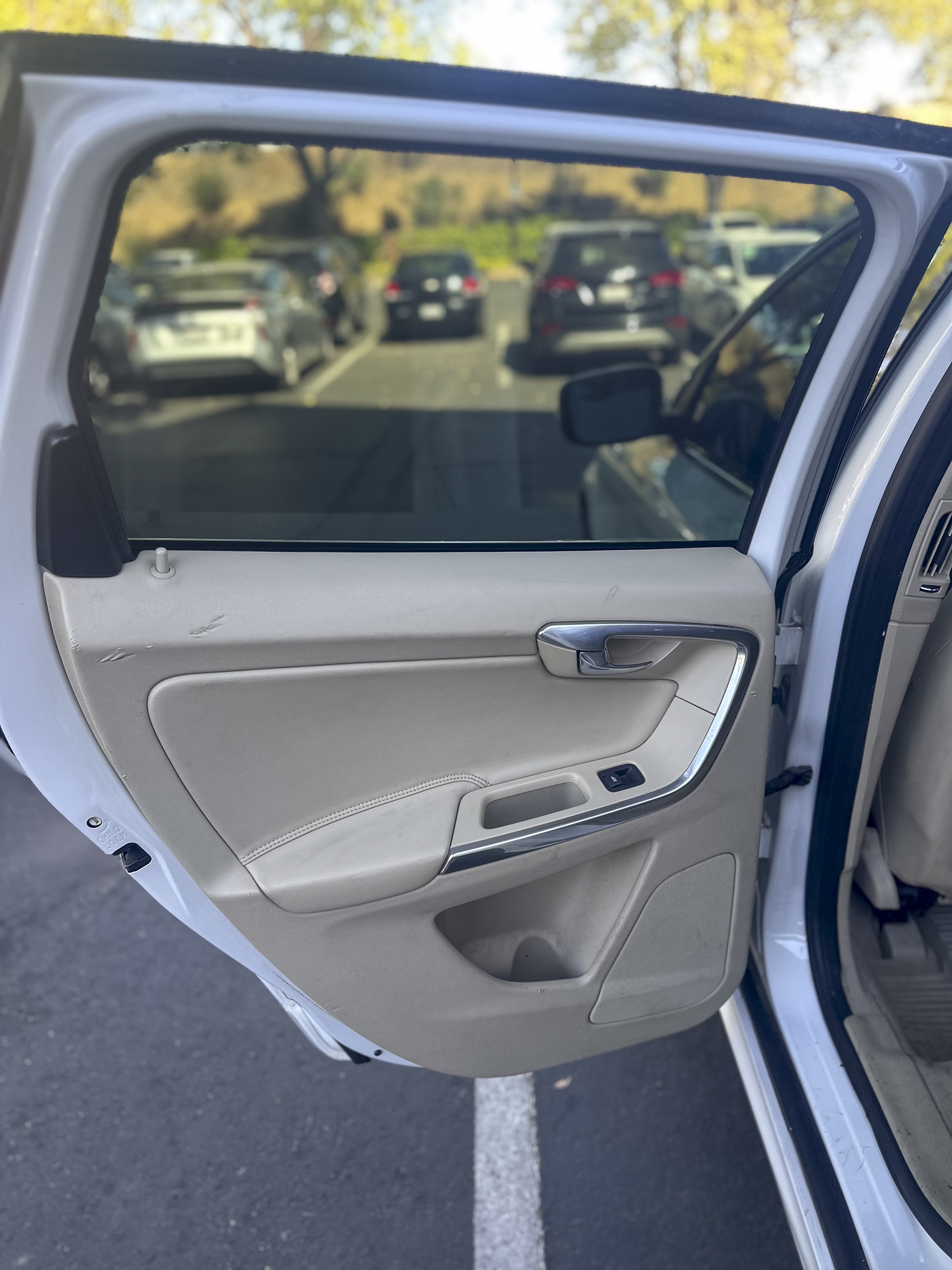 Used 2016 Volvo XC60 T5 Premier FWD image 15