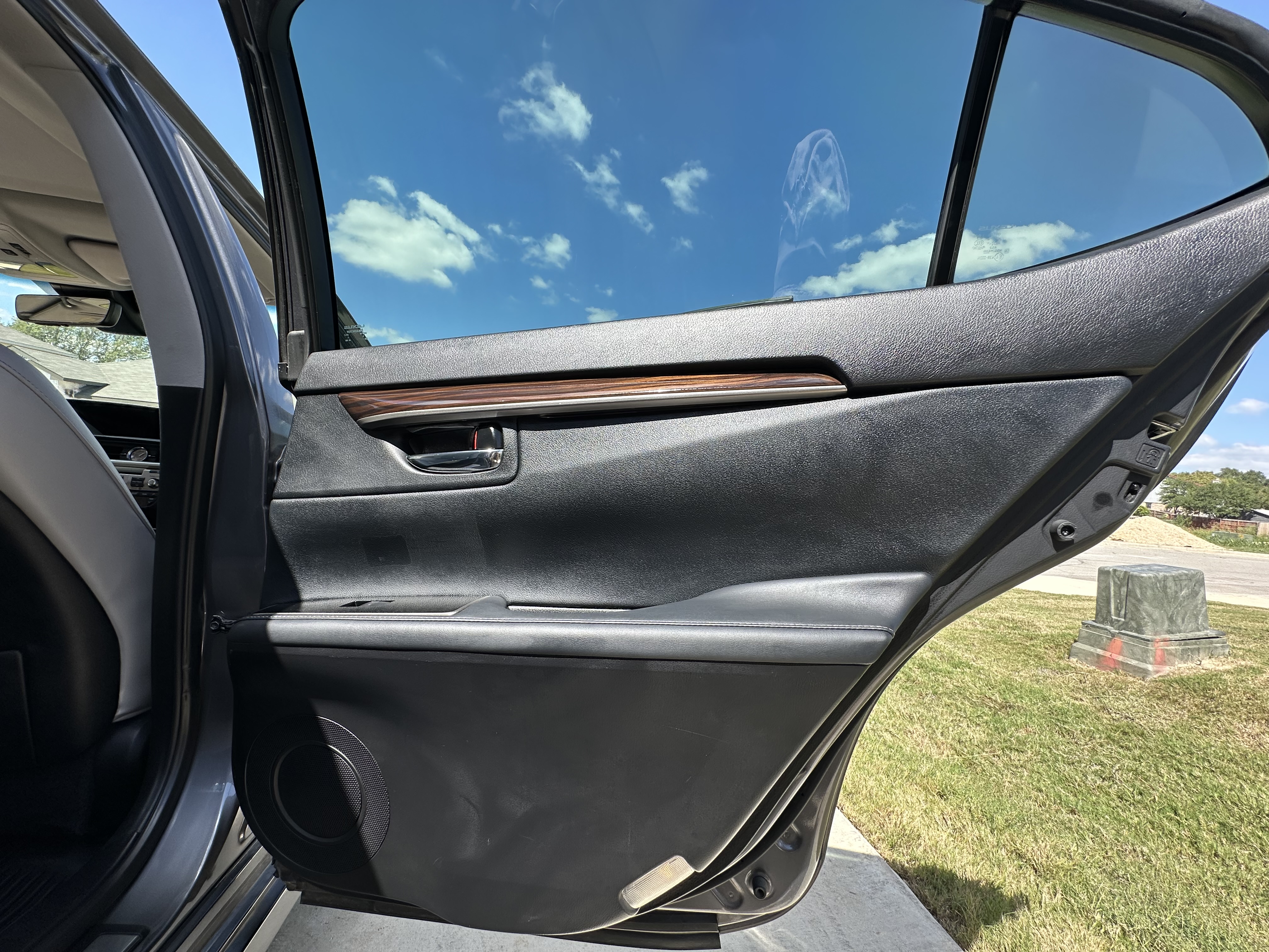 Used 2017 Lexus ES 350 w/ Luxury Package FWD image 23
