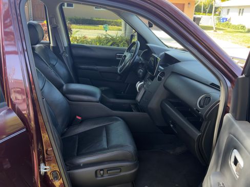 Used 2011 Honda Pilot EX-L image 22