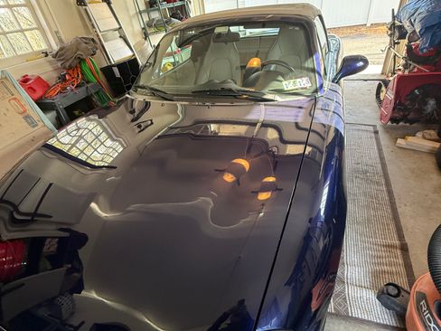 Used 2004 MAZDA MX-5 Miata LS image 8