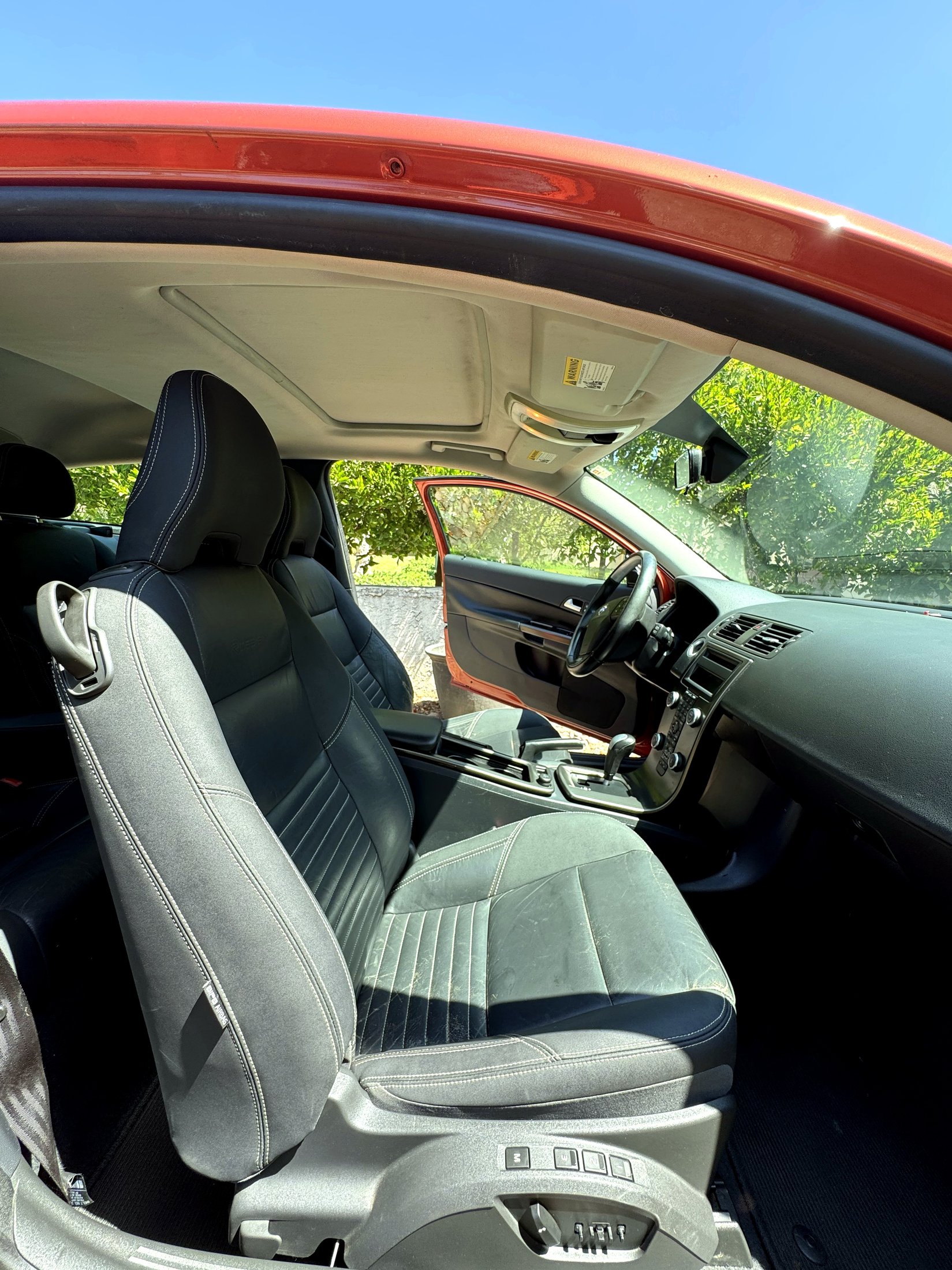 Used 2012 Volvo C30 FWD image 14
