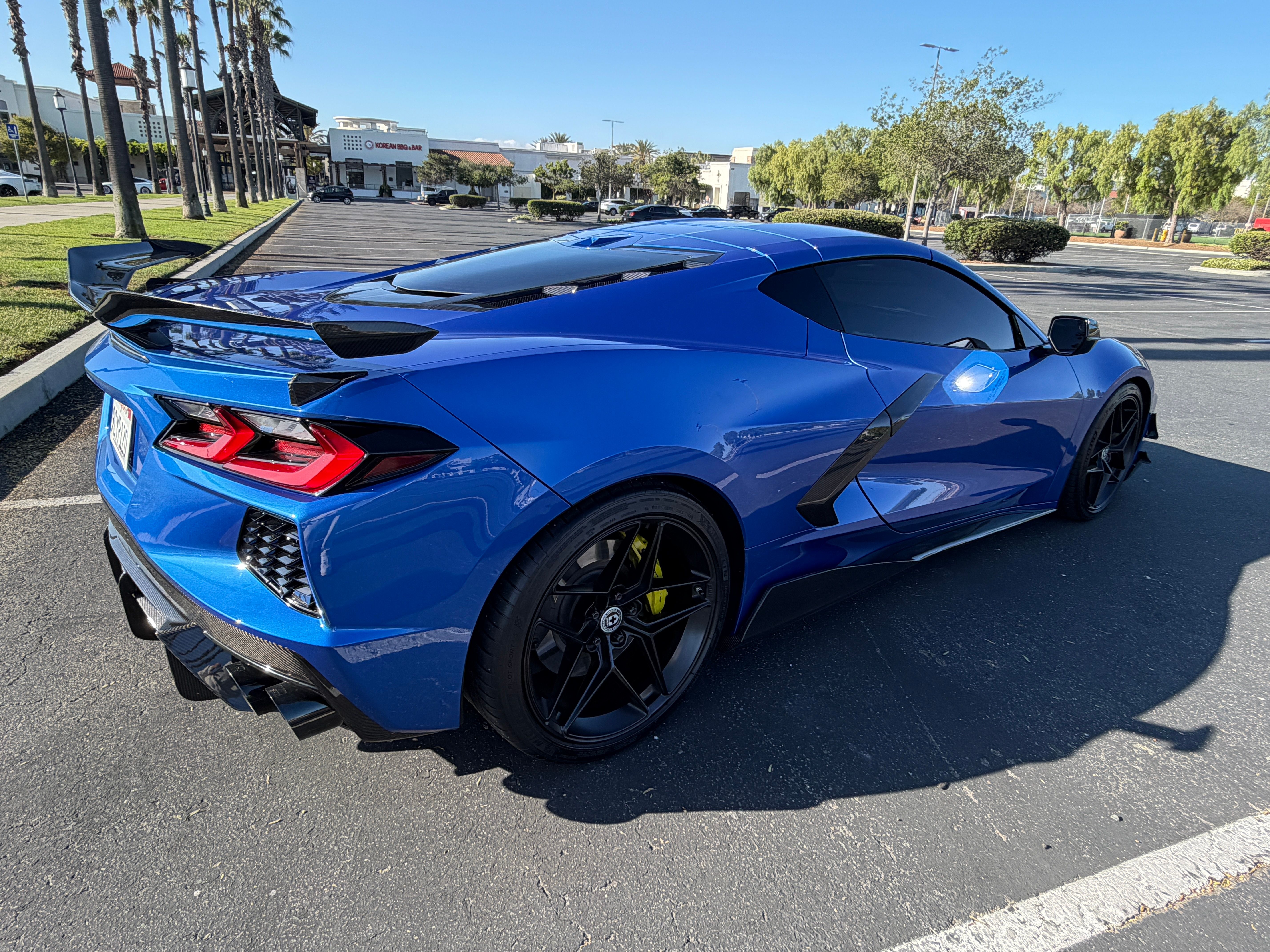 Used 2020 Chevrolet Corvette Stingray Preferred Cpe w/ 2LT Preferred Equipment Group RWD image 12