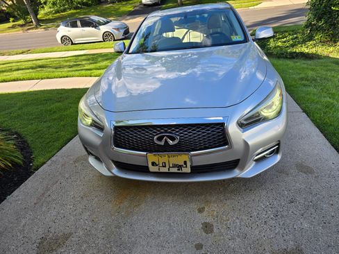 Used 2015 INFINITI Q50 AWD w/ Moonroof Package image 15