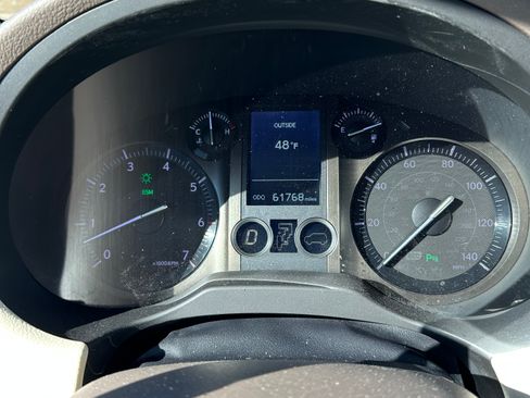 Used 2019 Lexus GX 460 image 9
