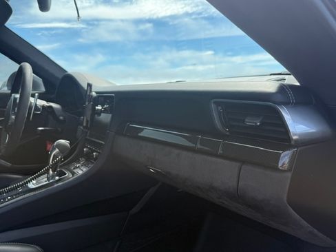 Used 2015 Porsche 911 GT3 RWD image 21