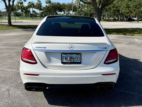 Used 2020 Mercedes-Benz E 63 AMG S image 11