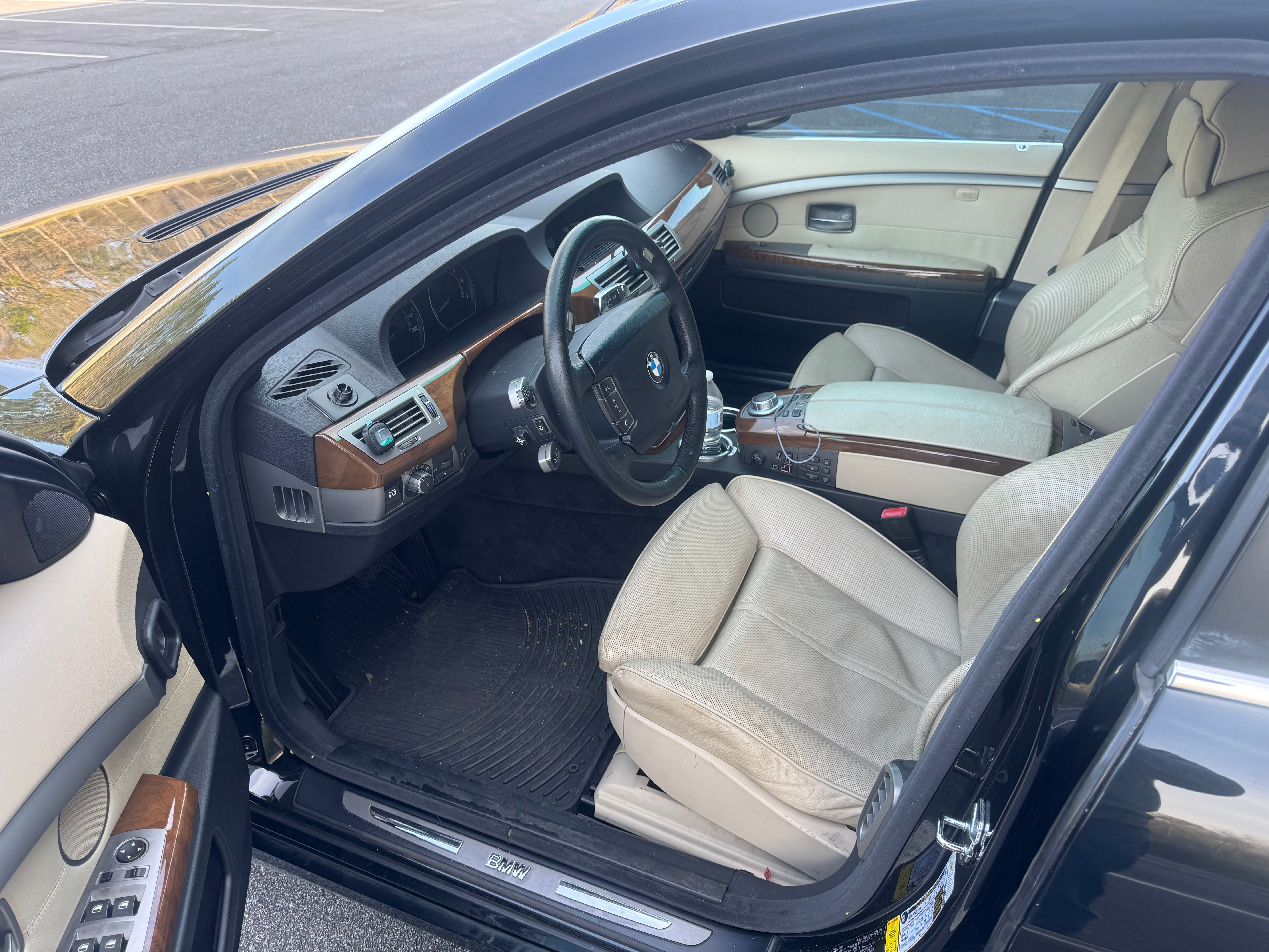 Used 2007 BMW 750Li RWD image 13