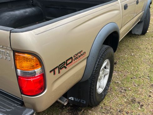 Used 2004 Toyota Tacoma 4x4 Double Cab image 21