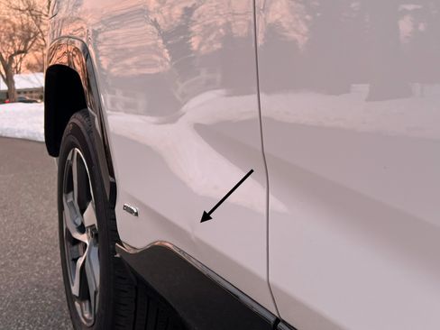 Used 2021 Toyota RAV4 SE w/ Weather & Moonroof Package image 23