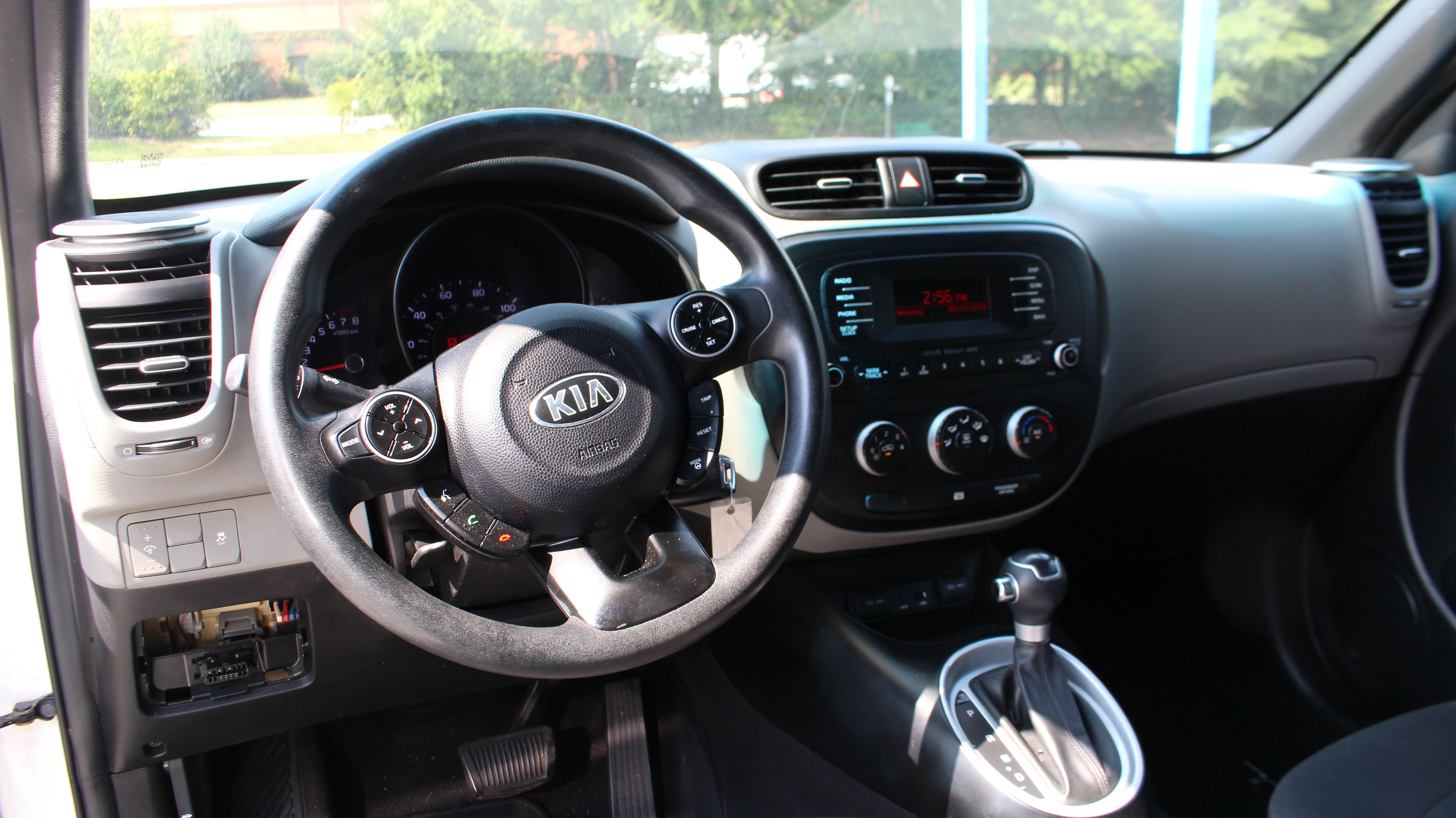 Used 2014 Kia Soul FWD image 8