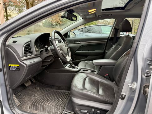 Used 2017 Hyundai Elantra Limited w/ Limited Ultimate Package 09 image 9