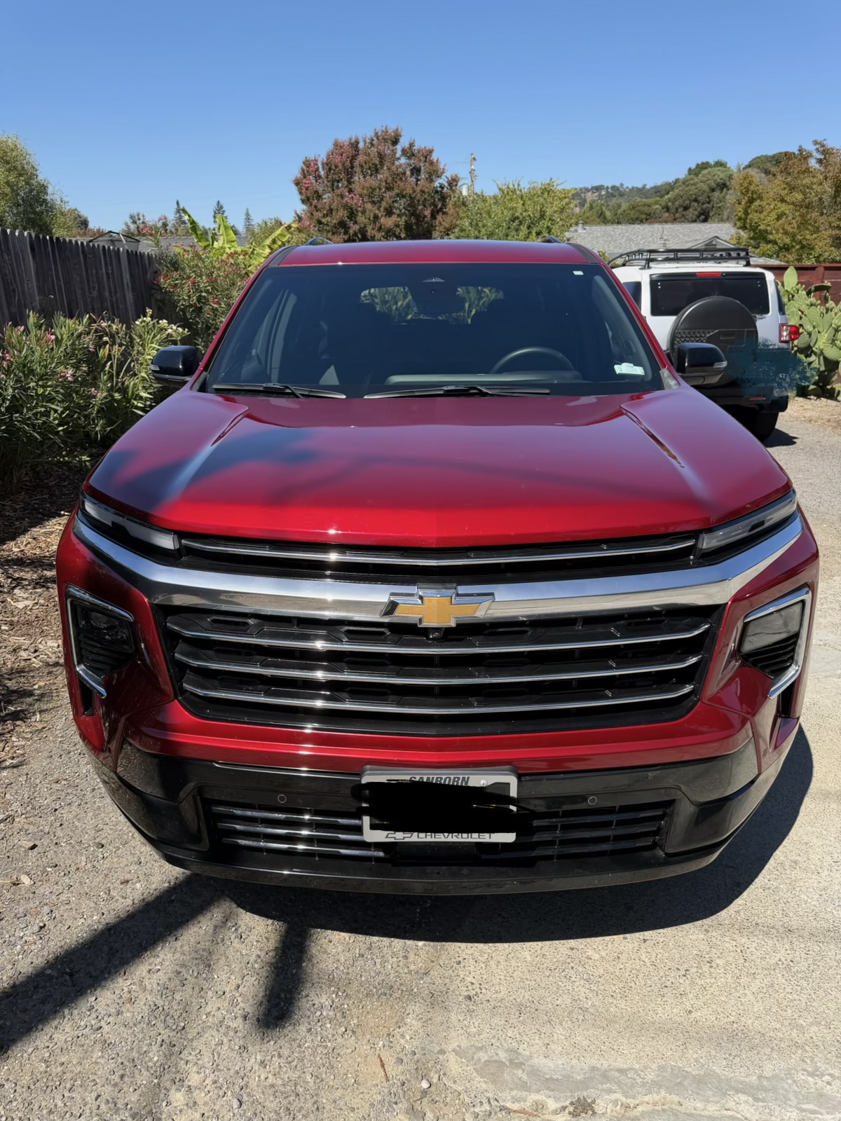 Used 2025 Chevrolet Traverse High Country w/ LPO, Floor Liner Package AWD/4WD image 2