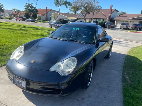 Used 2004 Porsche 911 GT3 RS image 2