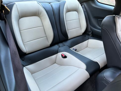 Used 2015 Ford Mustang Premium w/ Equipment Group 201A image 5