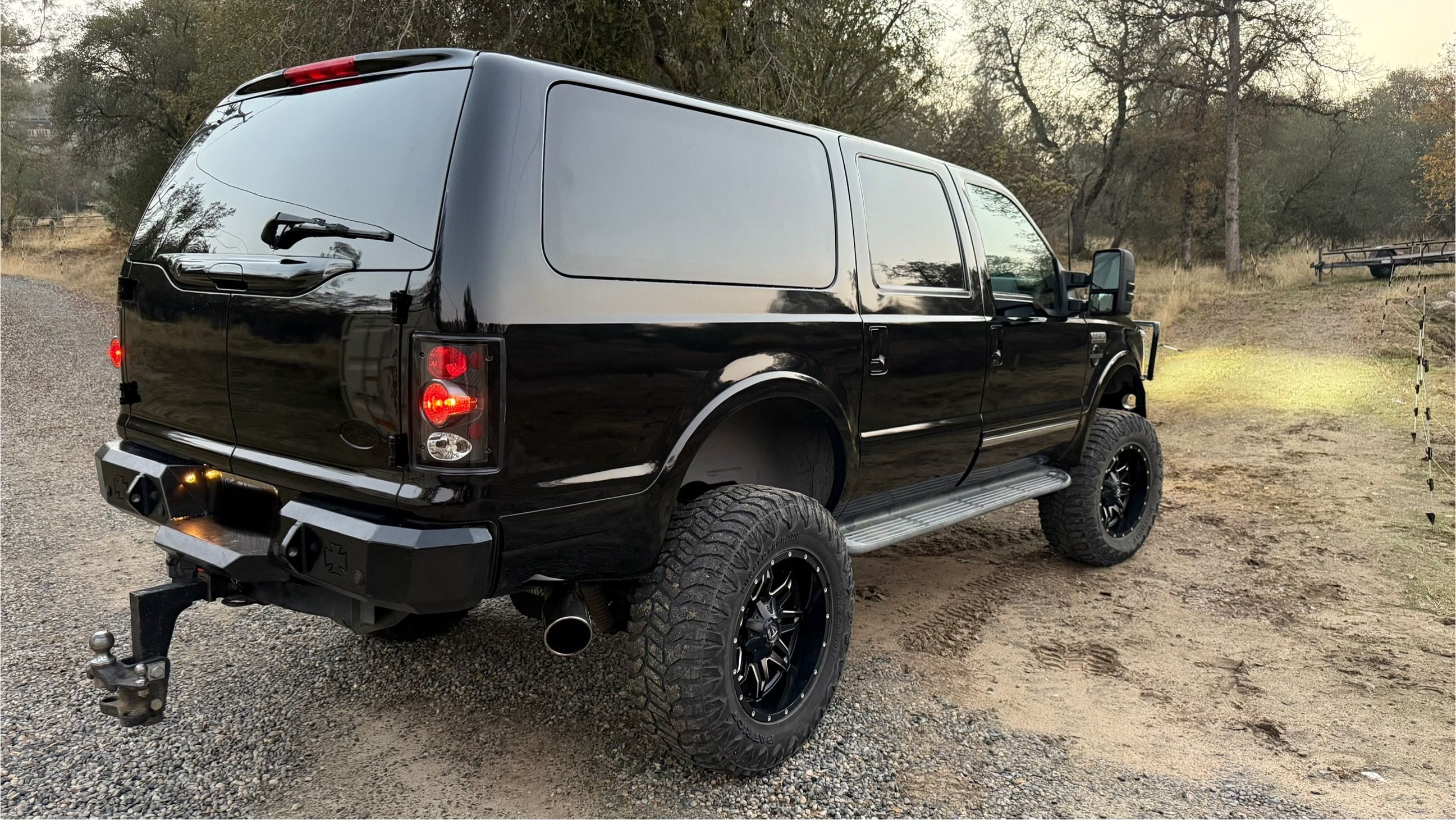 Used 2003 Ford Excursion Limited AWD/4WD image 20