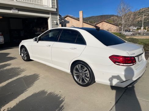 Used 2016 Mercedes-Benz E 350 Sedan image 4