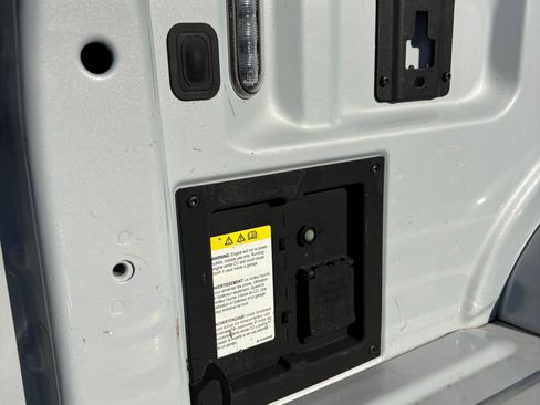 Used 2021 Ford F150 Lariat w/ Equipment Group 502A High image 6