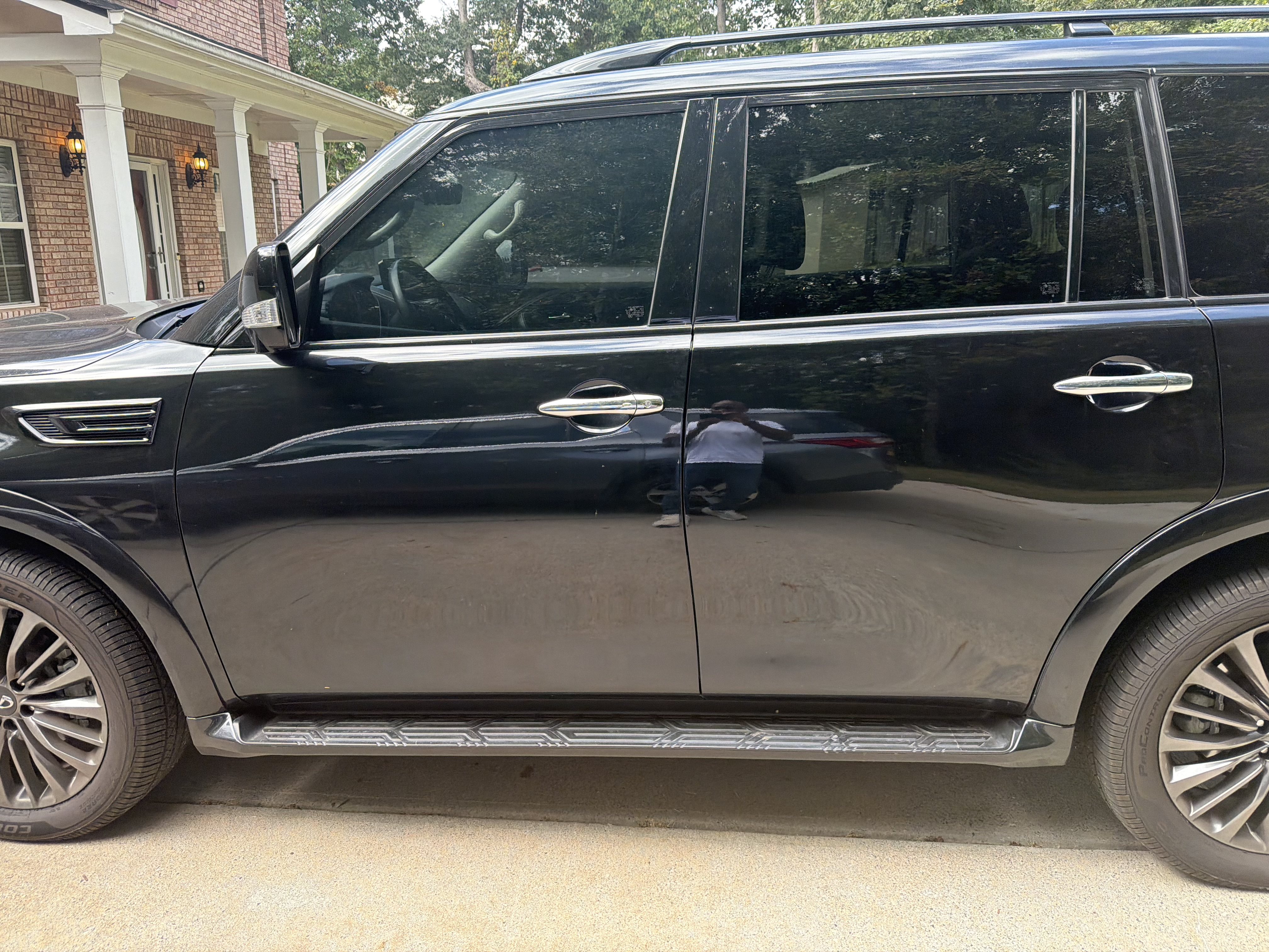 Used 2022 INFINITI QX80 Premium Select w/ Cargo Package RWD image 5