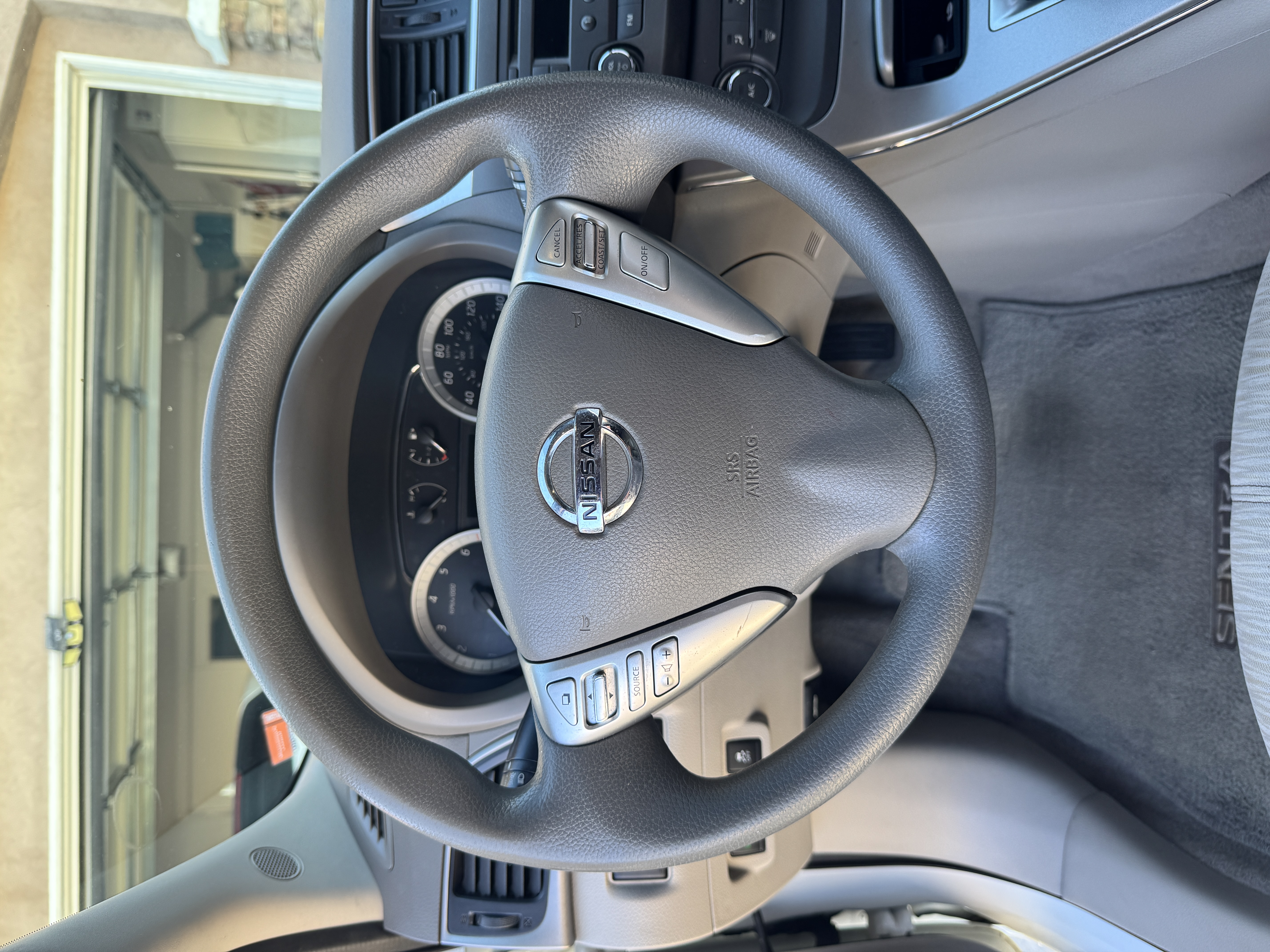 Used 2014 Nissan Sentra SV FWD image 17