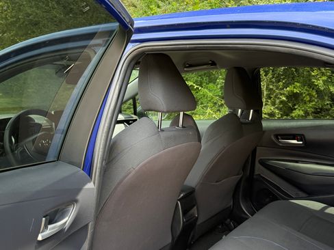 Used 2021 Toyota Corolla SE FWD image 4