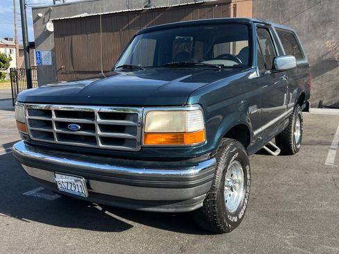 Used 1995 Ford Bronco image 2