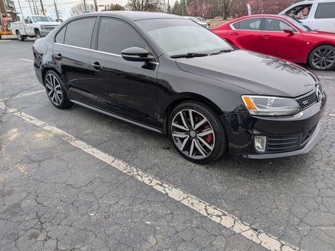 Used 2013 Volkswagen Jetta GLI Autobahn image 5